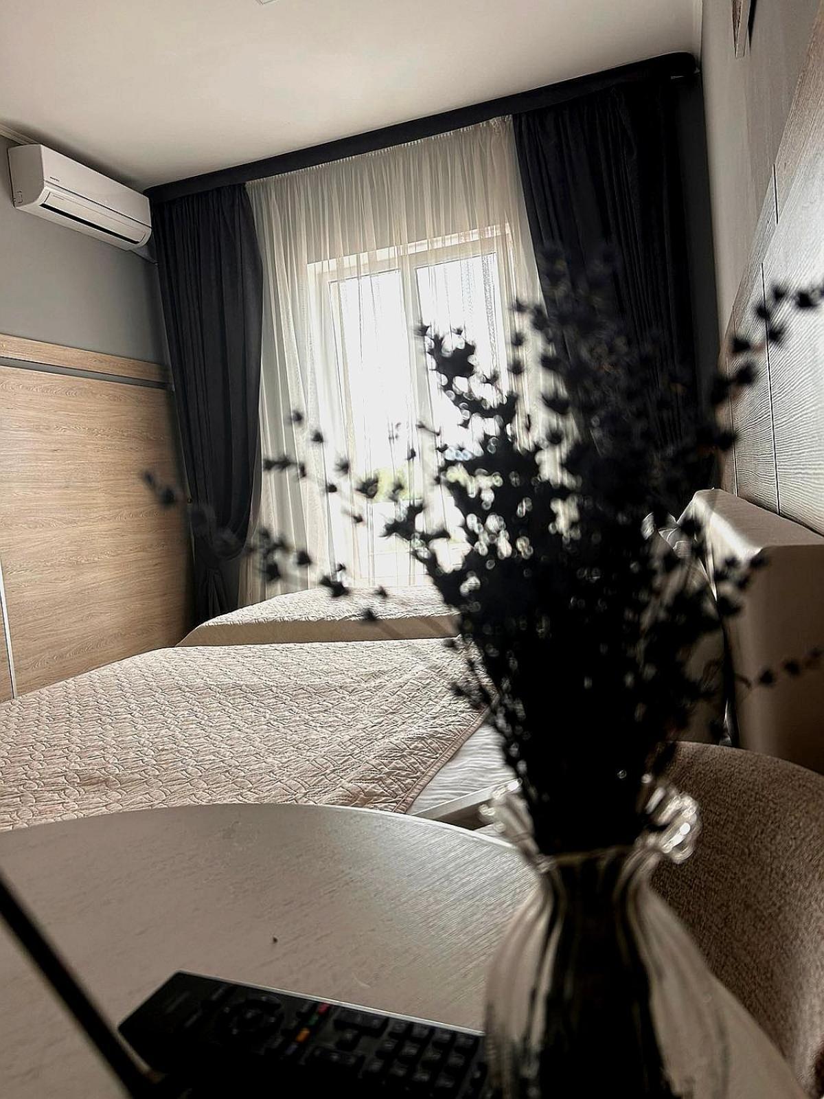 Hotel Київські Ночі Esterno foto