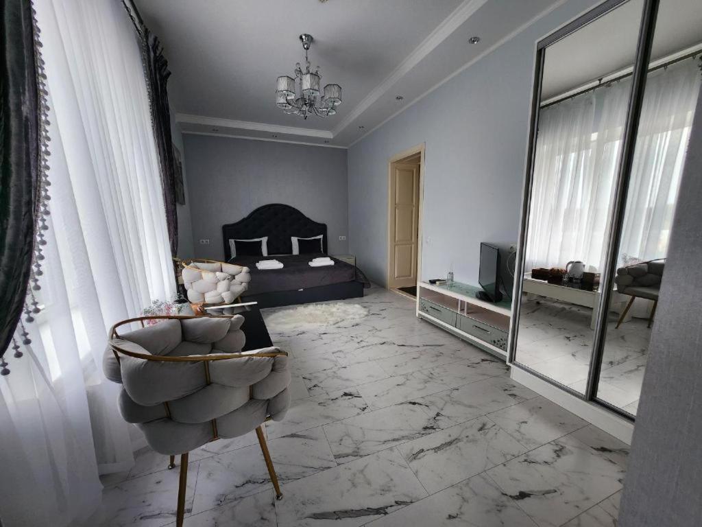 Hotel Київські Ночі Esterno foto